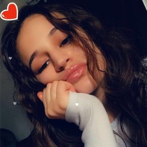 Meet your Posher, Lynette